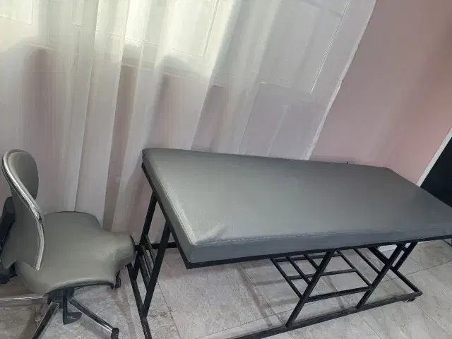 صندلی برقی پدیکور سرشور آینه دفرمه ترولی تخت مژه|آرایشگاه و سالن‌های زیبایی|فردیس, سپید دشت|دیوار