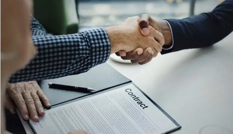 استخدام فروشنده  و بازاریاب|استخدام بازاریابی و فروش|اصفهان, تخت فولاد|دیوار