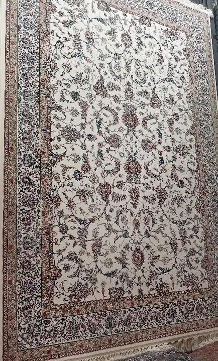 فرش و پشتی|فرش|زیویه, |دیوار