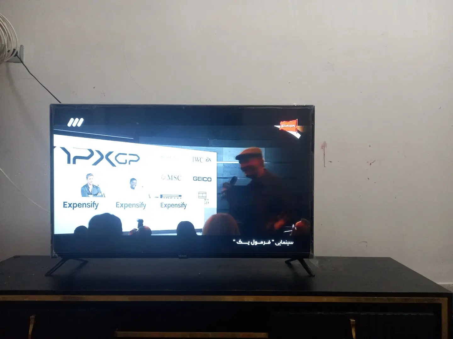 TV43|تلویزیون و پروژکتور|زابل, |دیوار