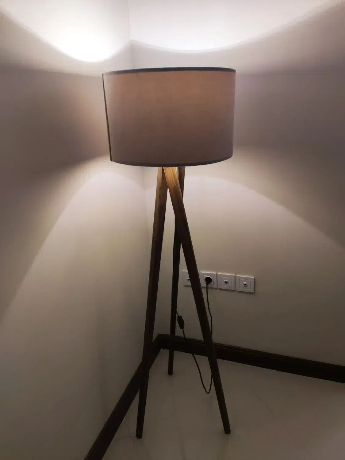 اباژور نو|چراغ خواب و آباژور|خرم‌آباد, |دیوار