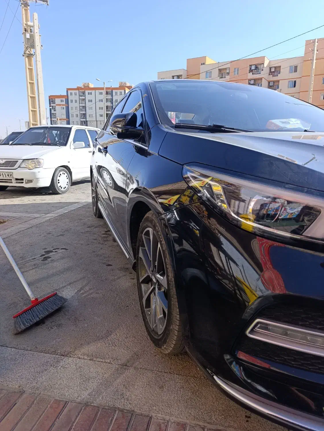 اریزو۶|خودرو سواری و وانت|صدرا-فارس, فاز ۱|دیوار