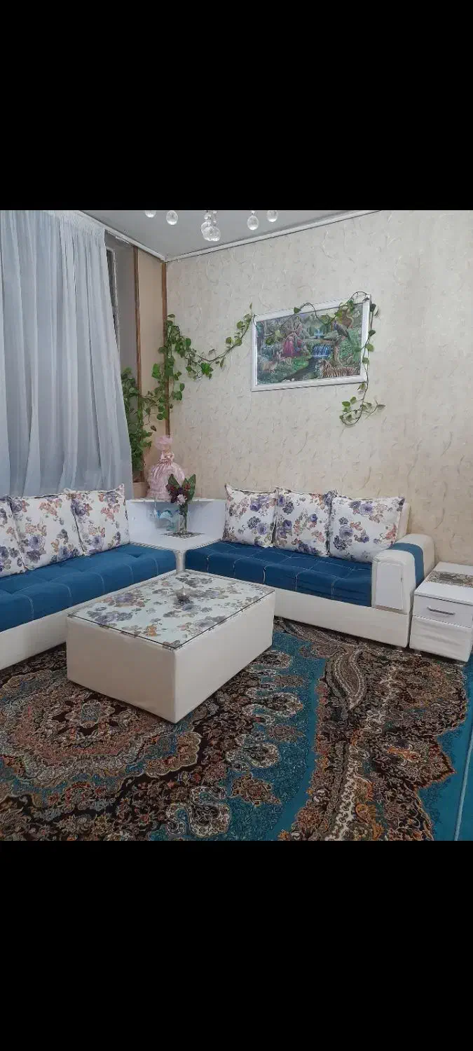 مبل ۶ نفره همراه میز|مبلمان خانگی و میز عسلی|مشهد, سید رضی|دیوار