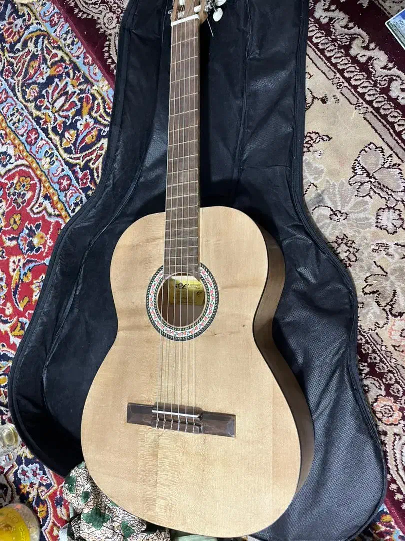 موسقی|گیتار، بیس، امپلیفایر|یزد, |دیوار