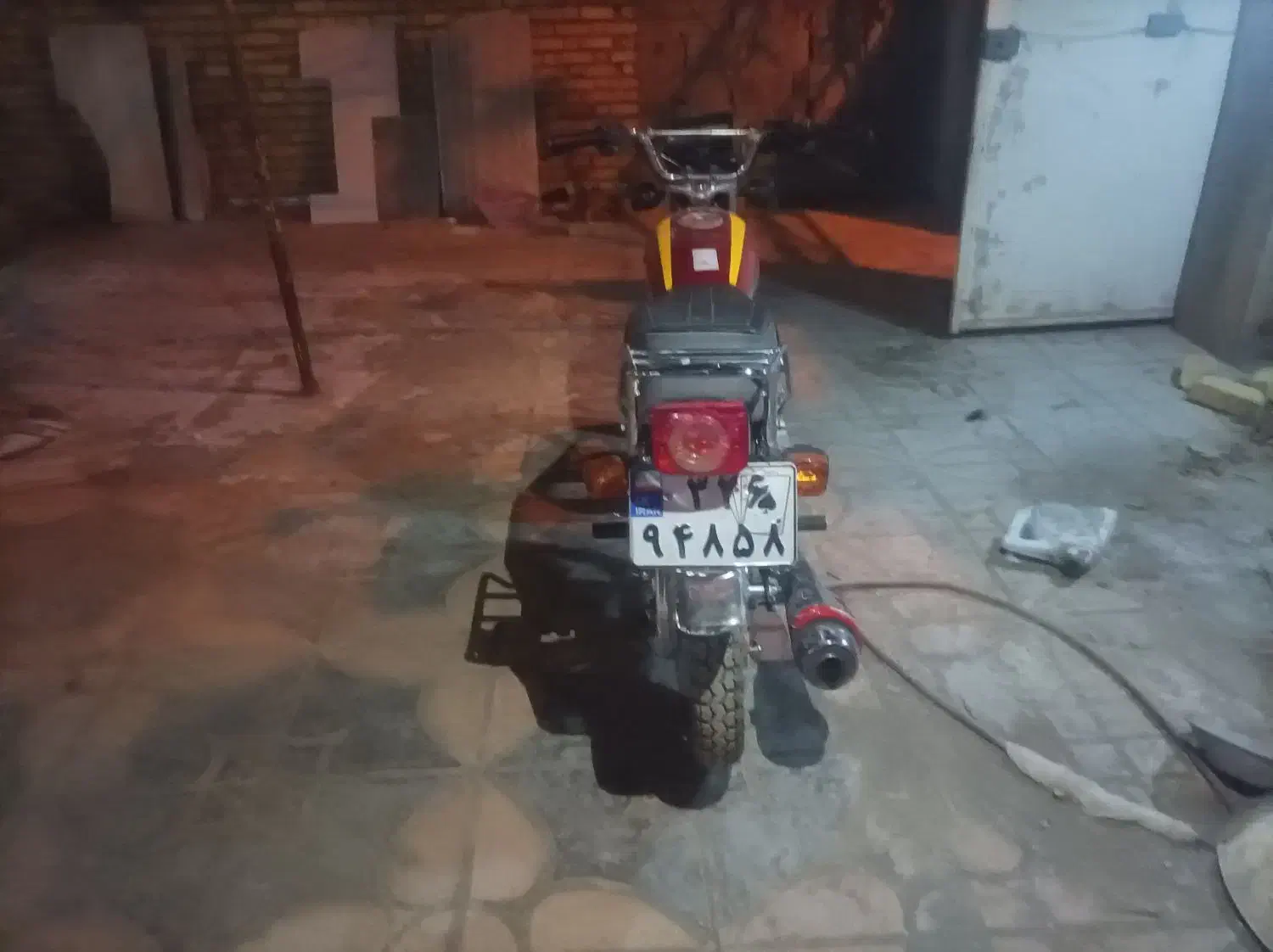 موتور هندا 200 سی سی|موتورسیکلت|رزن, |دیوار