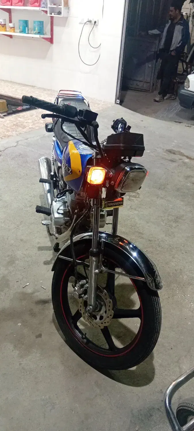 هوندا۲۰۰|موتورسیکلت|صباشهر, |دیوار