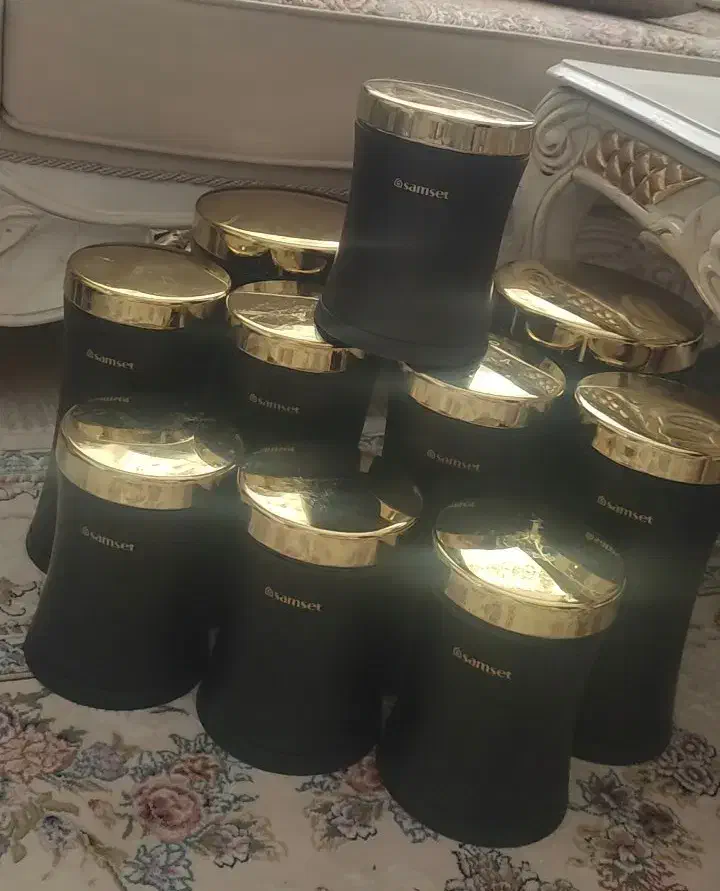 اورانوس|چراغ خواب و آباژور|همدان, |دیوار