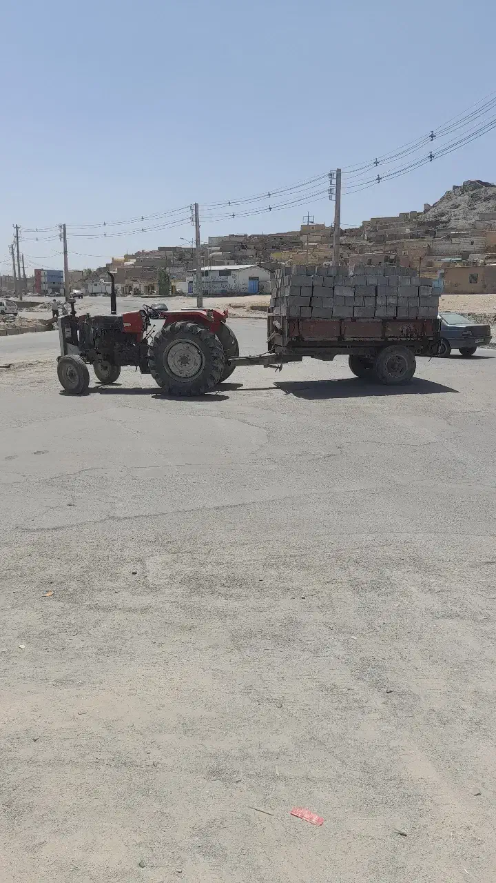 ‌تراکتور‌.ماسه‌بادی‌حمل‌نخاله‌ساختمانی‌شن‌خاکی‌‌..|خدمات پیشه و مهارت|زاهدان, |دیوار