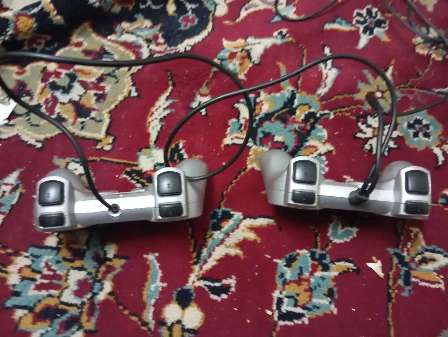 2عدد دسته کامپیوتر|کنسول، بازی ویدئویی و آنلاین|مشهد, حرم مطهر رضوی|دیوار