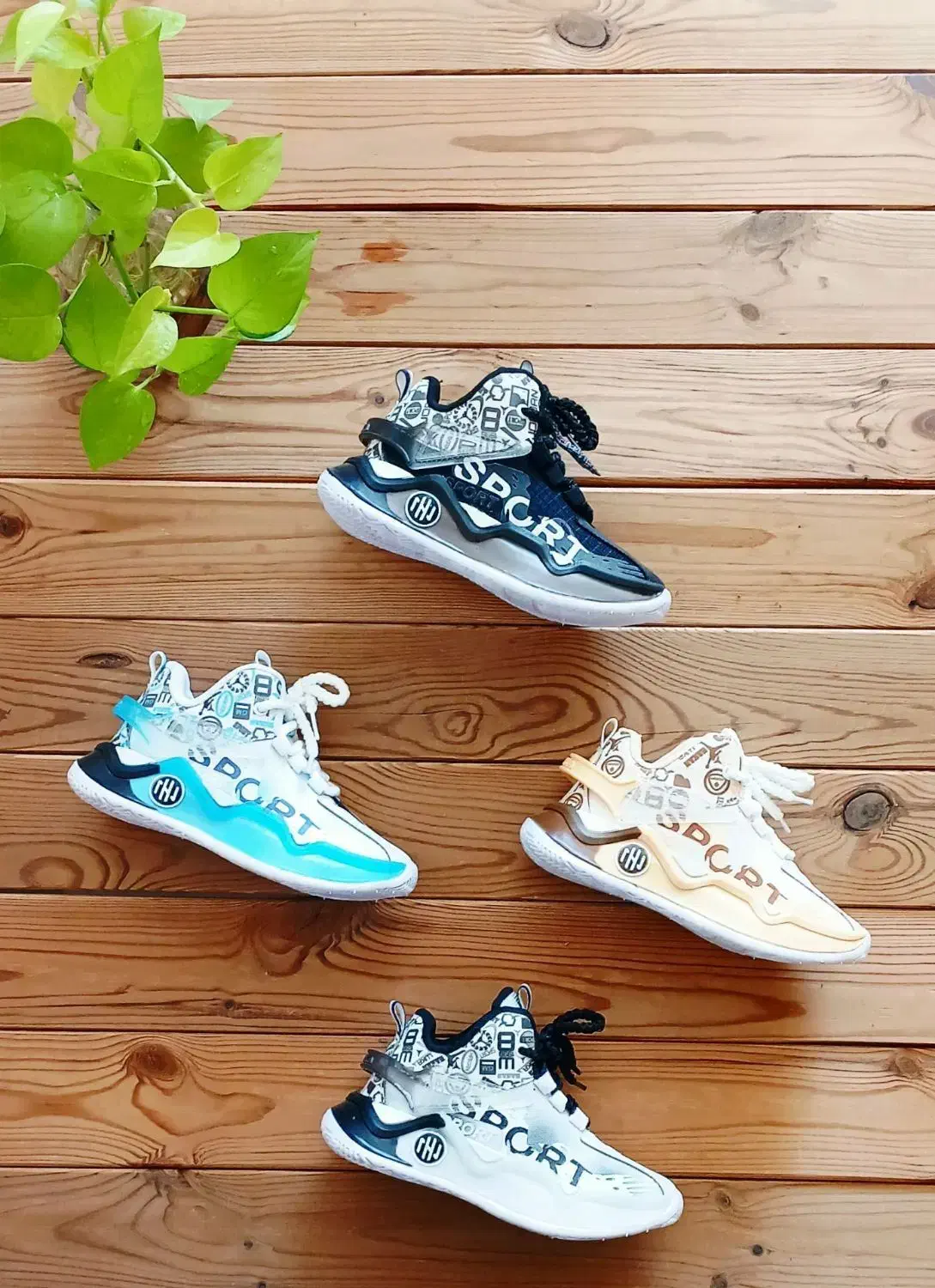 تولید کننده انواع کتونی بچه گانه|کیف، کفش، کمربند|شیراز, اصلاحنژاد|دیوار