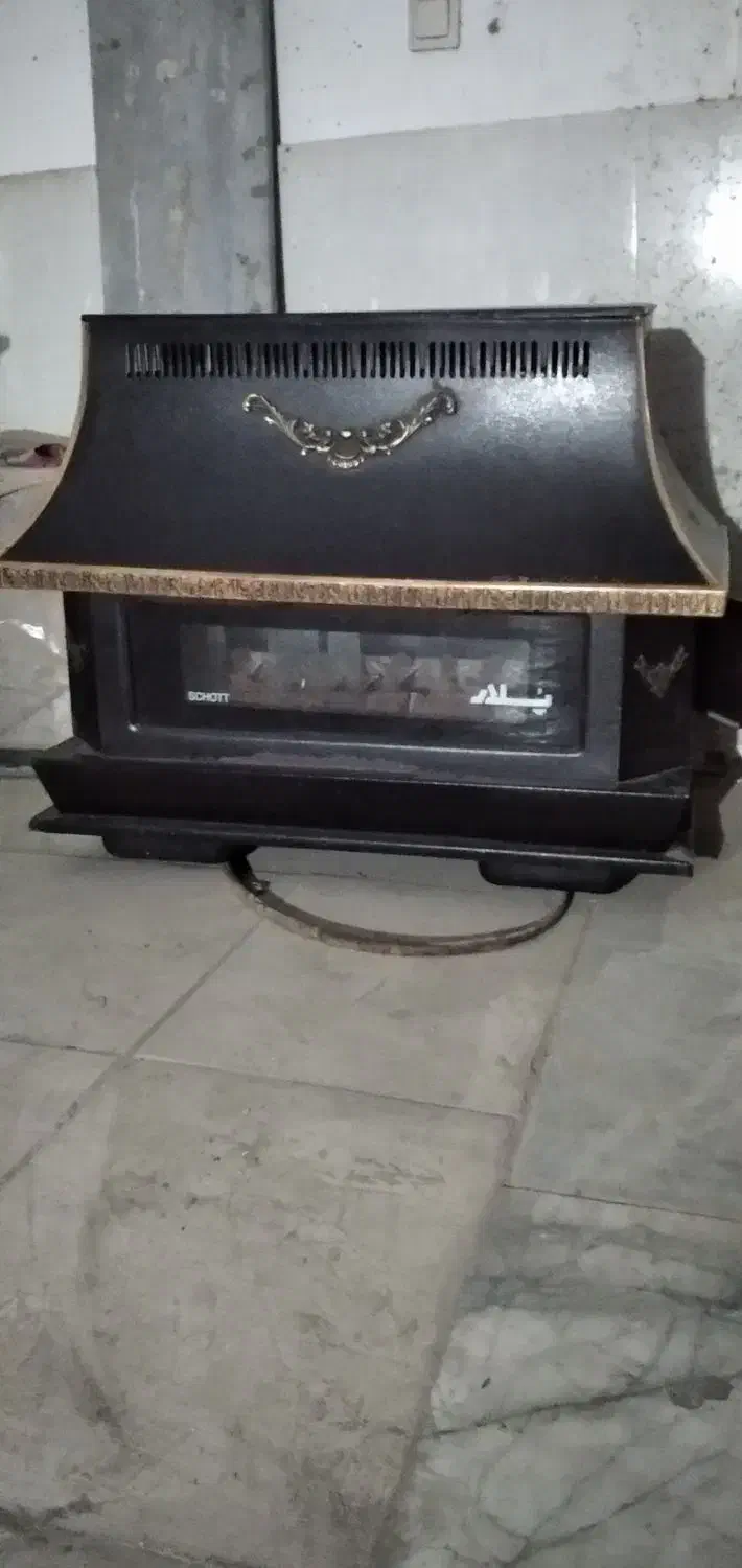 دو عدد بخاری گازی کاملا سالم و تمیز|بخاری، هیتر، شومینه|نسیمشهر, |دیوار