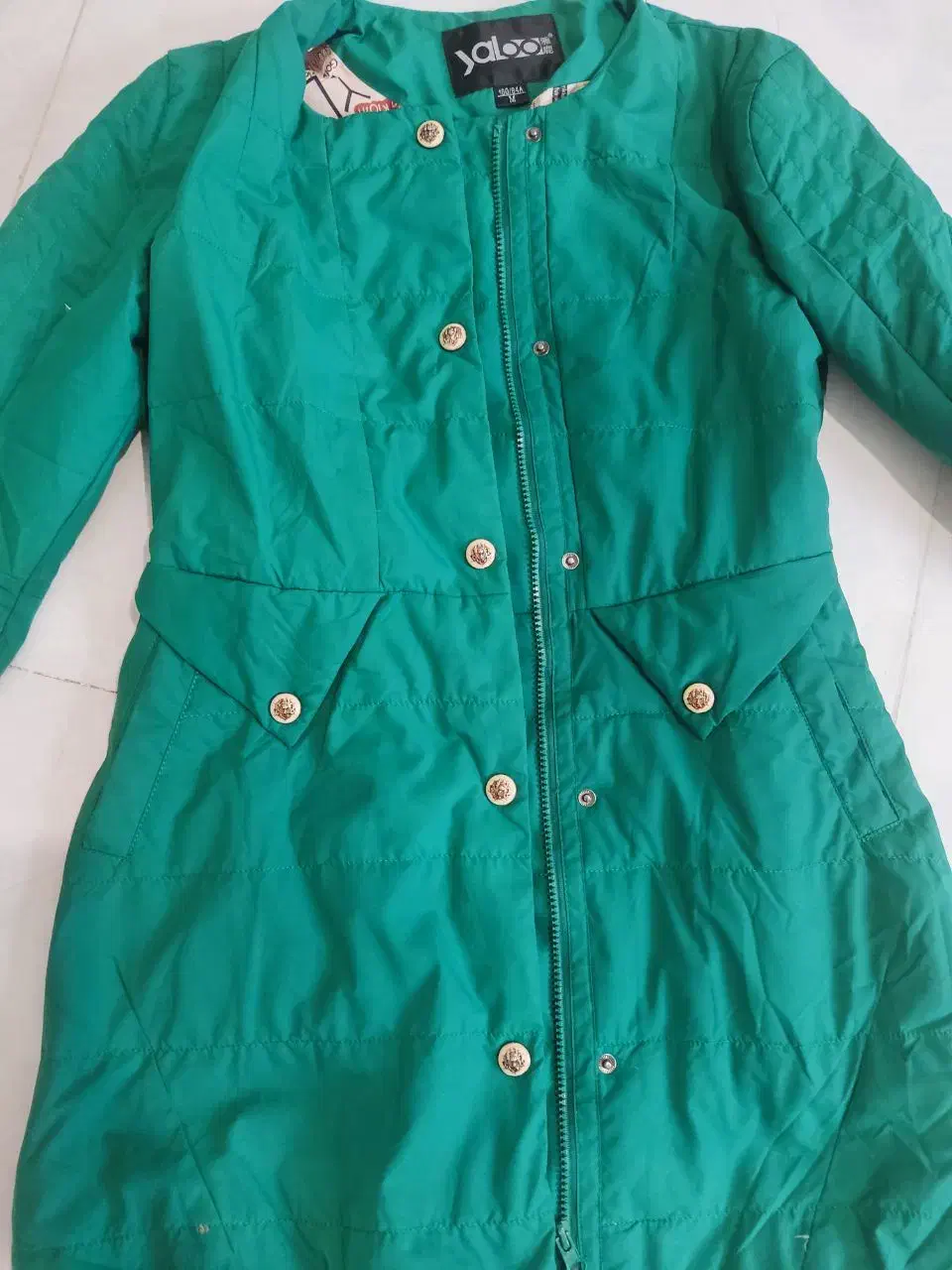 کاپشن|لباس|کرج, شهرک فهمیده|دیوار