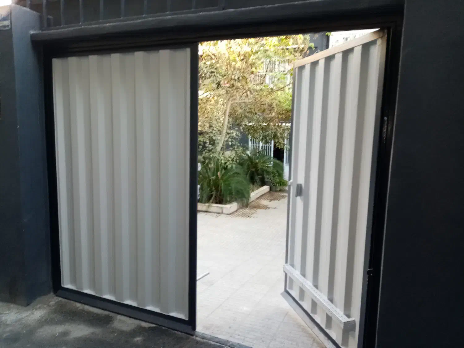 فروش ملک و سرقفلی تجاری باهم|فروش مغازه و غرفه|تهران, ایرانشهر|دیوار