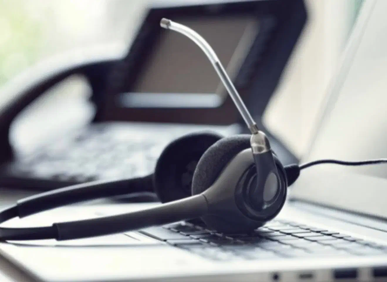 ادمین پاسخگویی|استخدام رایانه و فناوری اطلاعات|تهران, دکتر هوشیار|دیوار