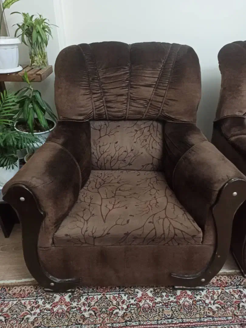 مبل ۷ نفره|مبلمان خانگی و میز عسلی|رشت, استقامت ۱|دیوار