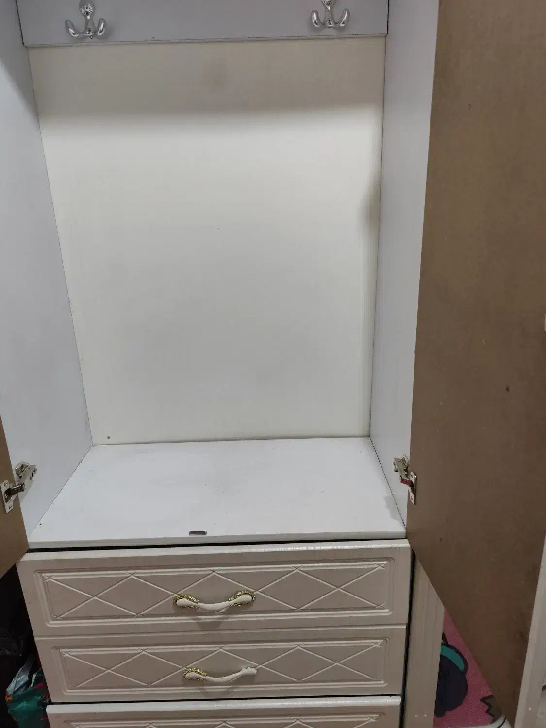 کمد|جاکفشی، کمد، دراور|کرمان, |دیوار