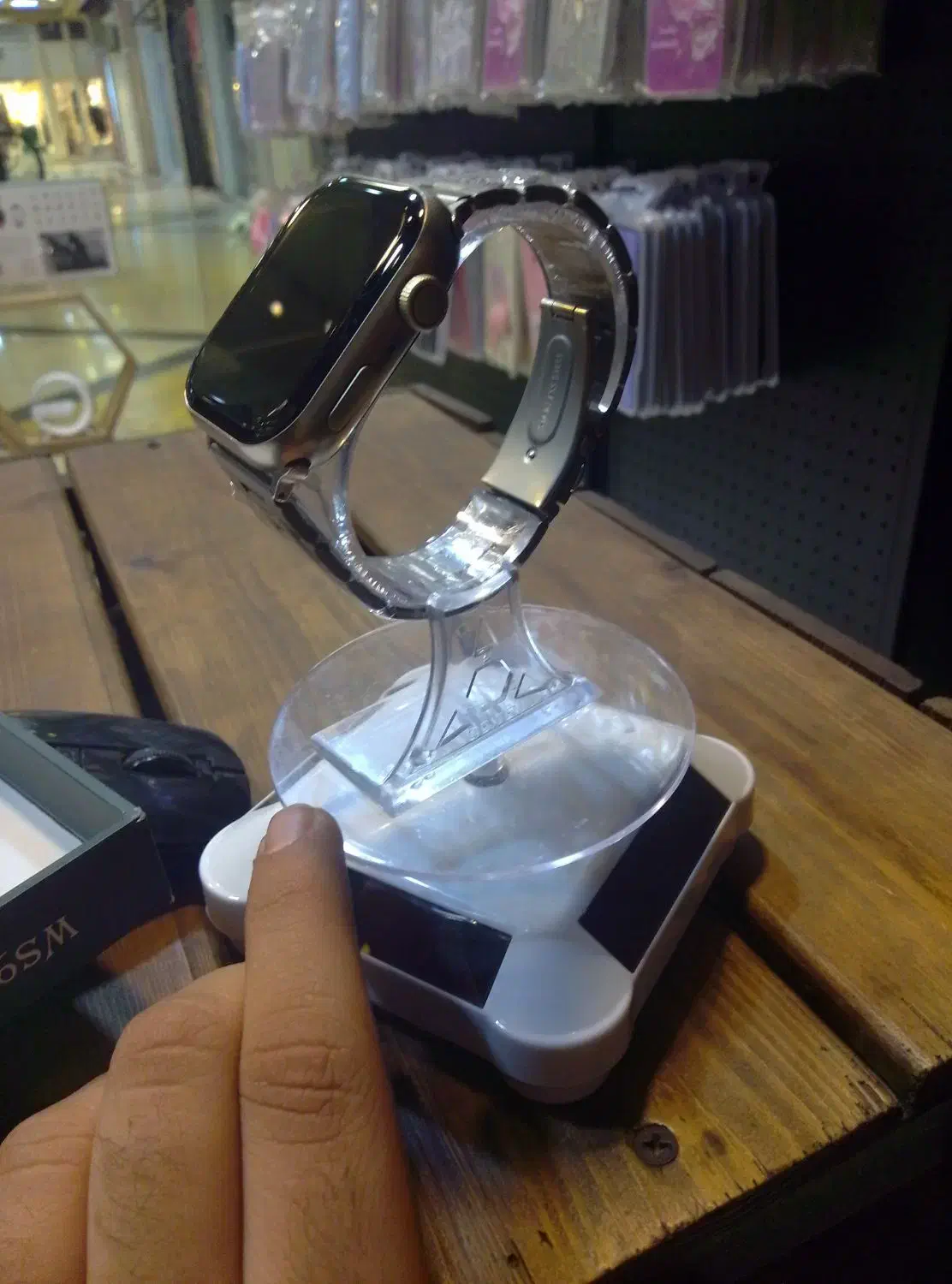 ساعت هوشمند|ساعت|شهریار, شهریار|دیوار