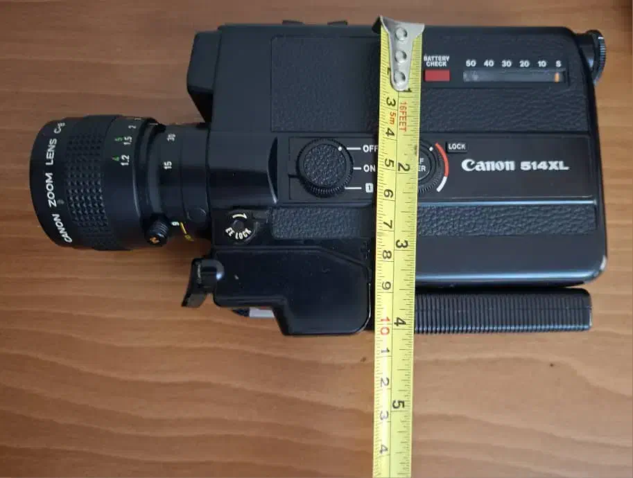 دوربین فیلم برداری قدیمی|دوربین عکاسی و فیلم‌برداری|تهران, اسکندری|دیوار