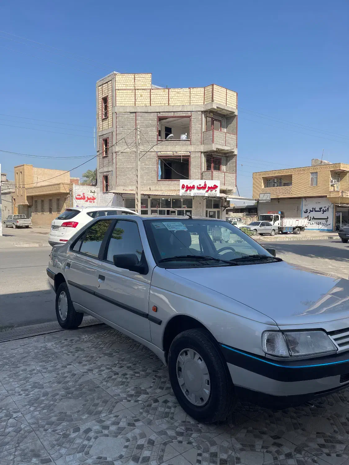 پژو۴۰۵|خودرو سواری و وانت|جیرفت, |دیوار