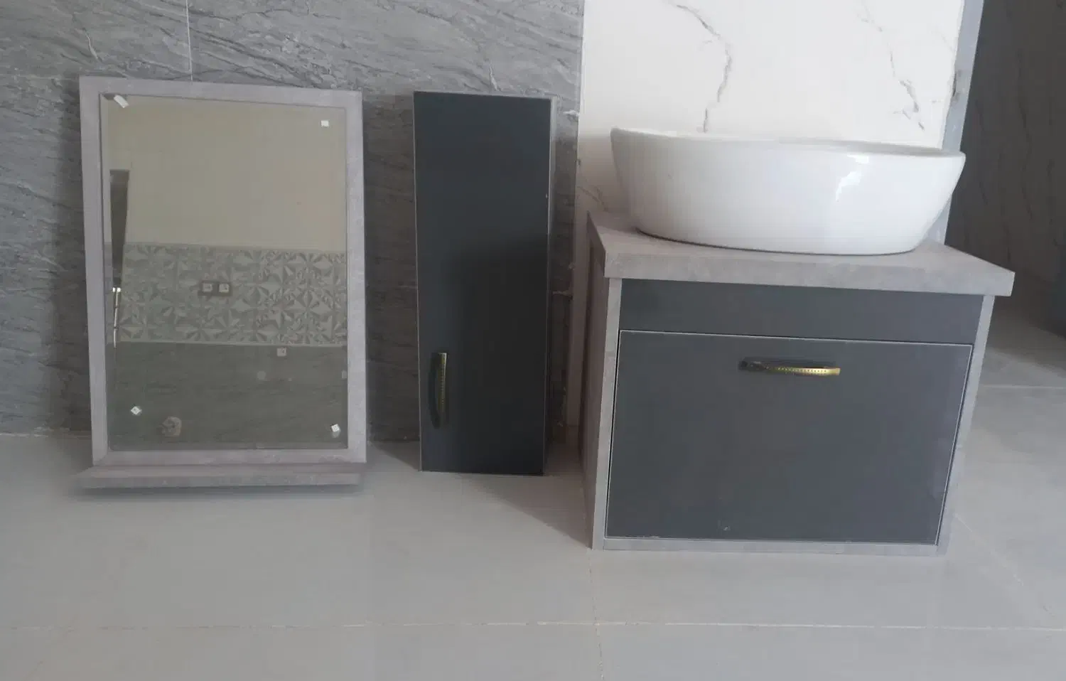 کابین روشویی وآینه وباکس|لوازم سرویس بهداشتی|زابل, |دیوار