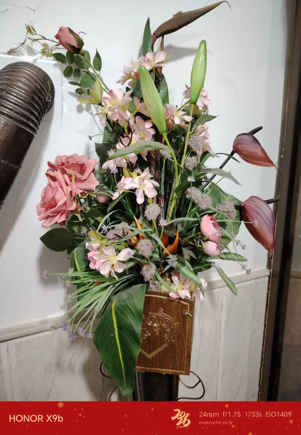 گل و جا گلدونی|گل مصنوعی|نیشابور, فردوسی جنوبی|دیوار