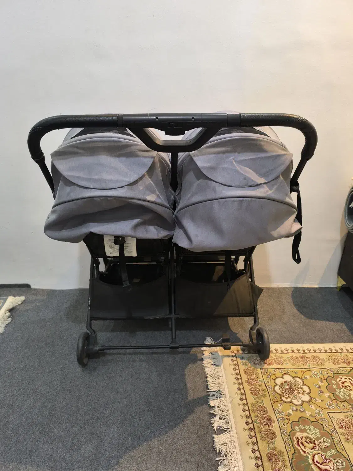 کالسکه دوقلو خارجی|کالسکه و لوازم جانبی|خمینیشهر, |دیوار