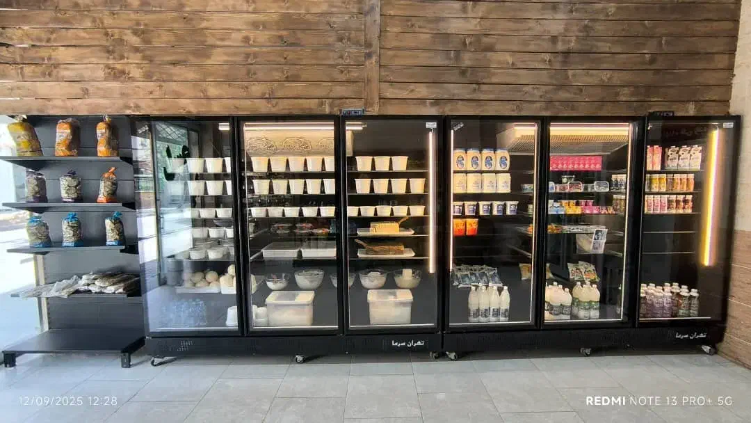 یخچال ۴ درب ایستاده ویترینی تمام در ۲.۵ متری|فروشگاه و مغازه|مشهد, فدک|دیوار