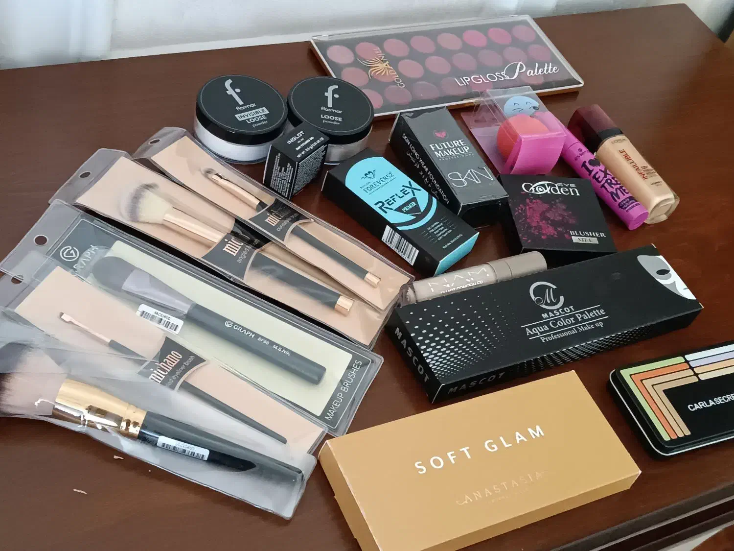 میکاپ رایگان|خدمات آرایشگری و زیبایی|تربتحیدریه, مظفریه|دیوار