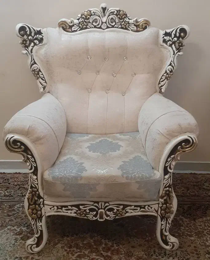 مبل سلطنتی|مبلمان خانگی و میز عسلی|تهران, قیام|دیوار