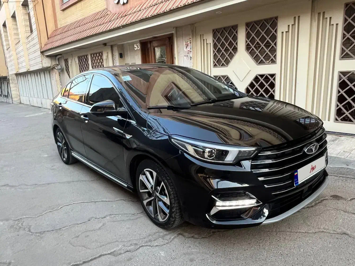 فونیکس آریزو ۶ پرو مشکی|خودرو سواری و وانت|اصفهان, آبشار|دیوار