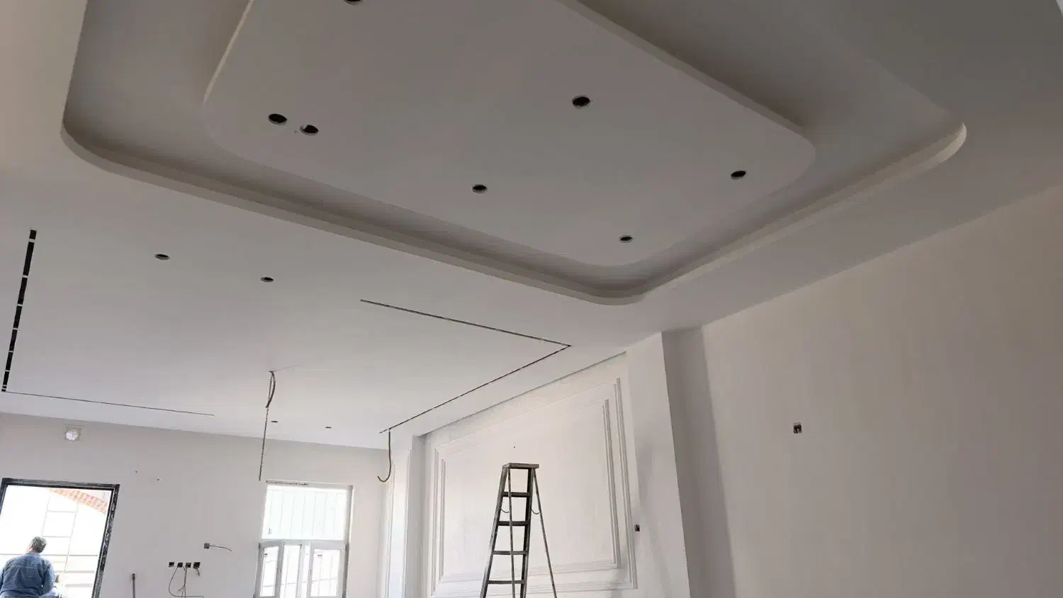 برق کاری(اجرا تخصصی لاین نوری و نور پردازی)|خدمات پیشه و مهارت|ابهر, |دیوار