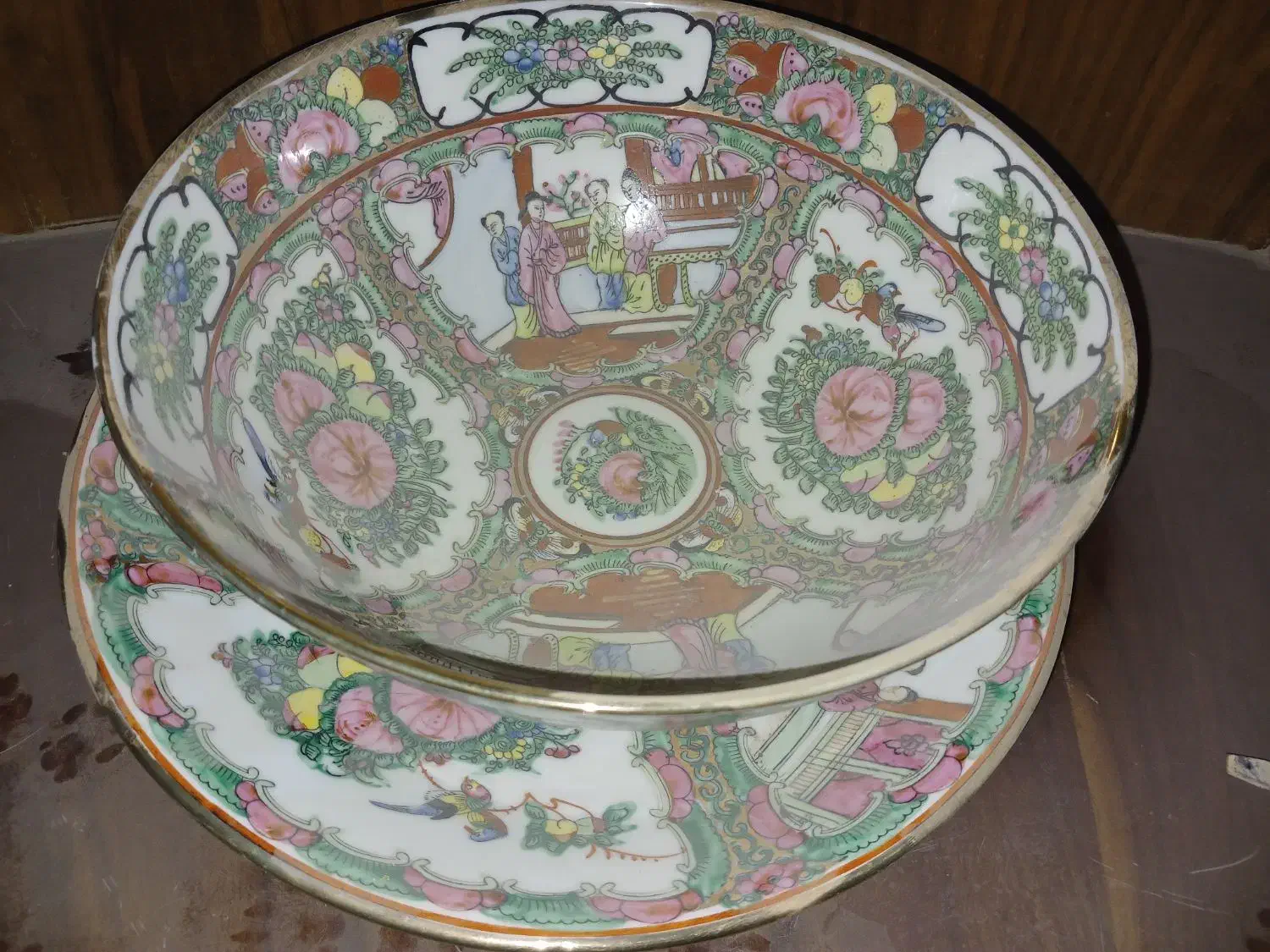 ظروف مرغی عتیقه انتیک|کلکسیون اشیاء عتیقه|یزد, |دیوار