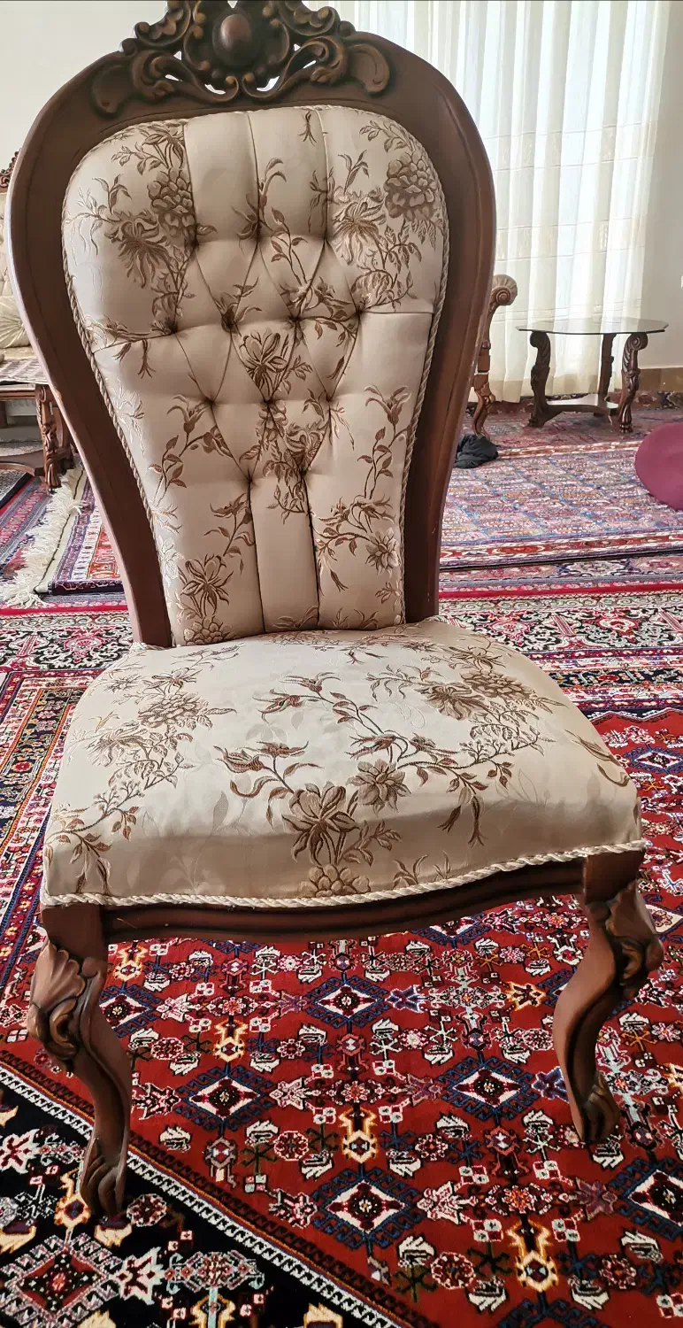 میز ناهارخوری|میز و صندلی غذاخوری|سیاخ دارنگون, |دیوار