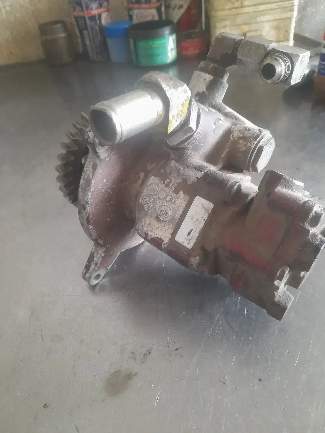 فروش و تعمیر انواع جعبه فرمان و پمپ فرمان دیزل|قطعات یدکی و لوازم جانبی|همدان, |دیوار