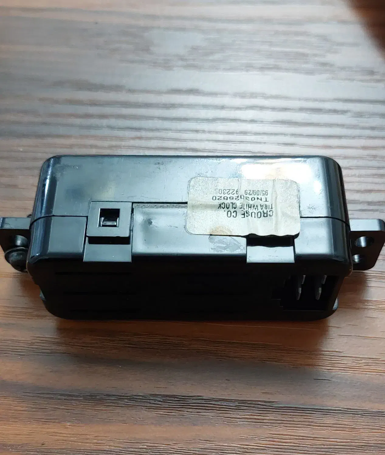 ساعت خوردرو|ساعت|لاهیجان, شیشه گران|دیوار