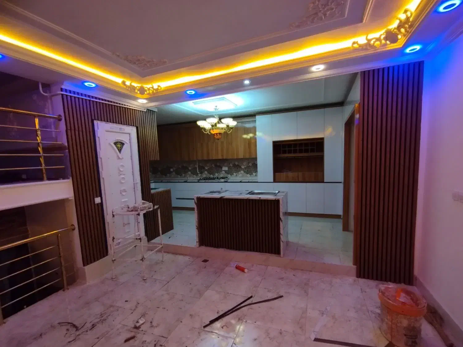 کابینت آماده و سفارشی|خدمات پیشه و مهارت|نهاوند, |دیوار