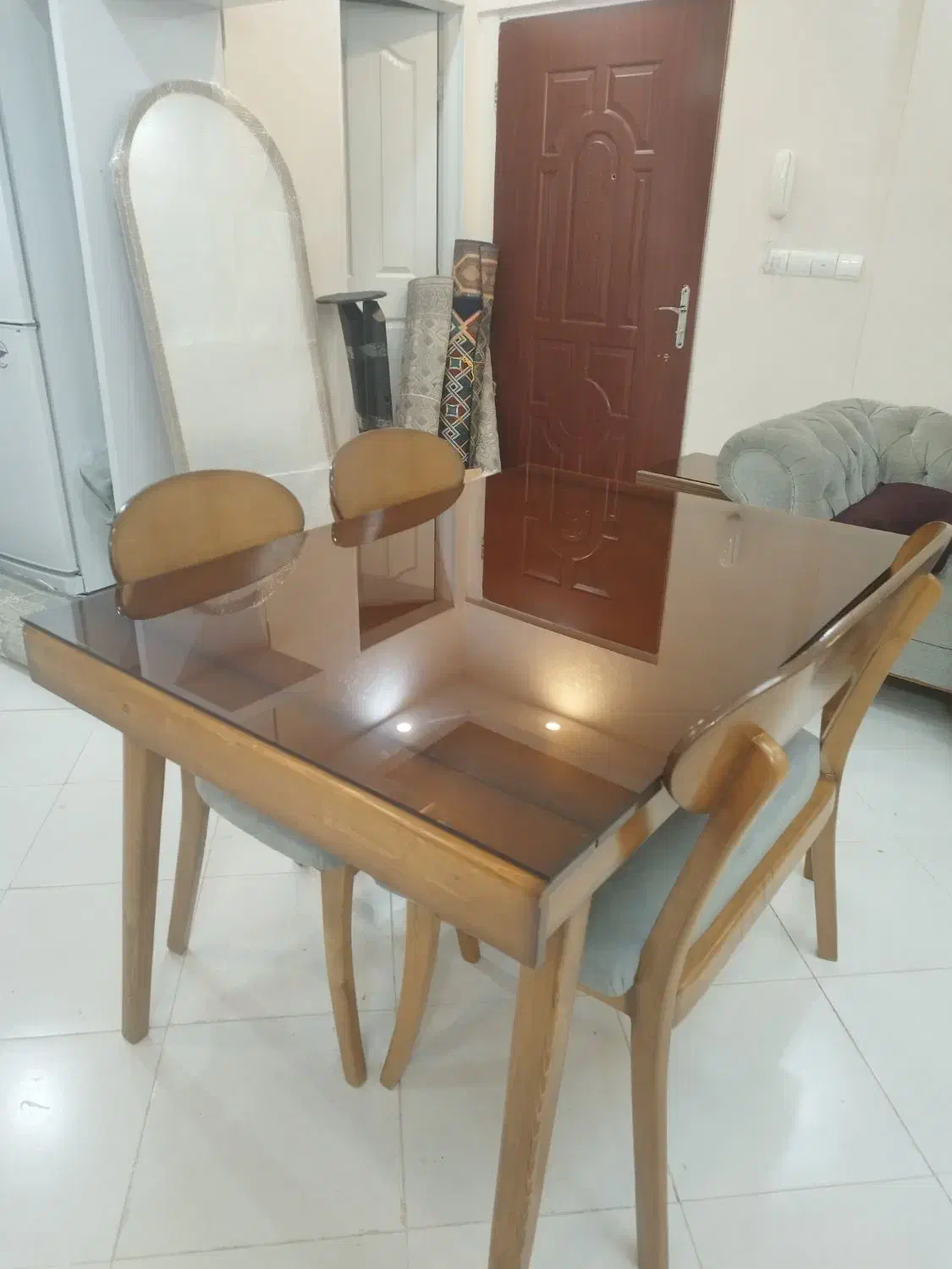 میز نهارخوری چهارنفره|میز و صندلی غذاخوری|گلبهار, شهر جدید گلبهار|دیوار