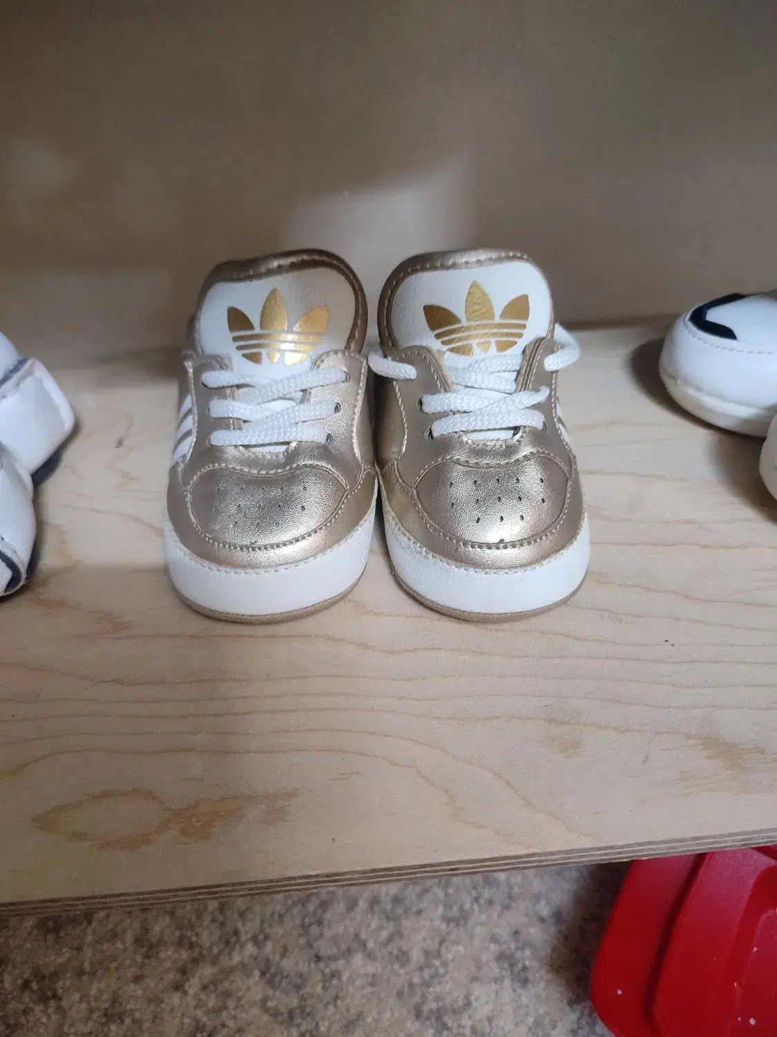 کفش سیسمونی بچگانه|کفش و لباس بچه|کهریزک, |دیوار