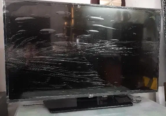 تلویزیون|تلویزیون و پروژکتور|تاکستان, |دیوار