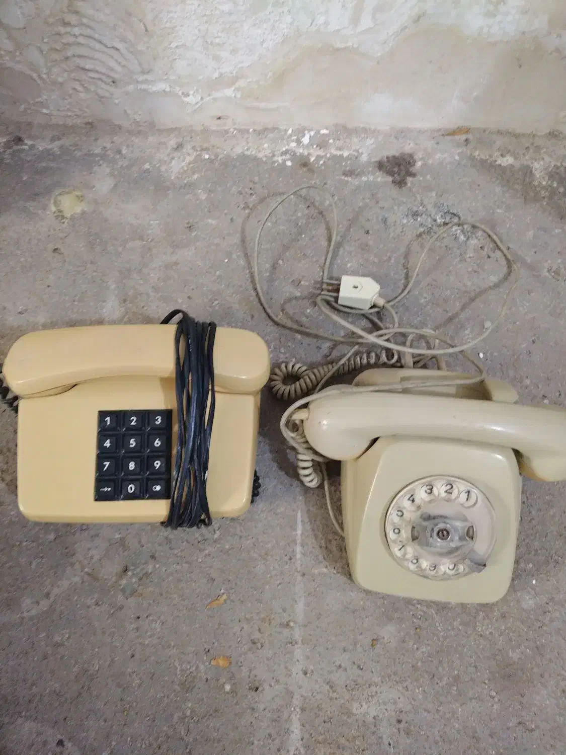 تلفن ها سالم|تلفن رومیزی|تربت‌حیدریه, شهرک ولیعصر|دیوار