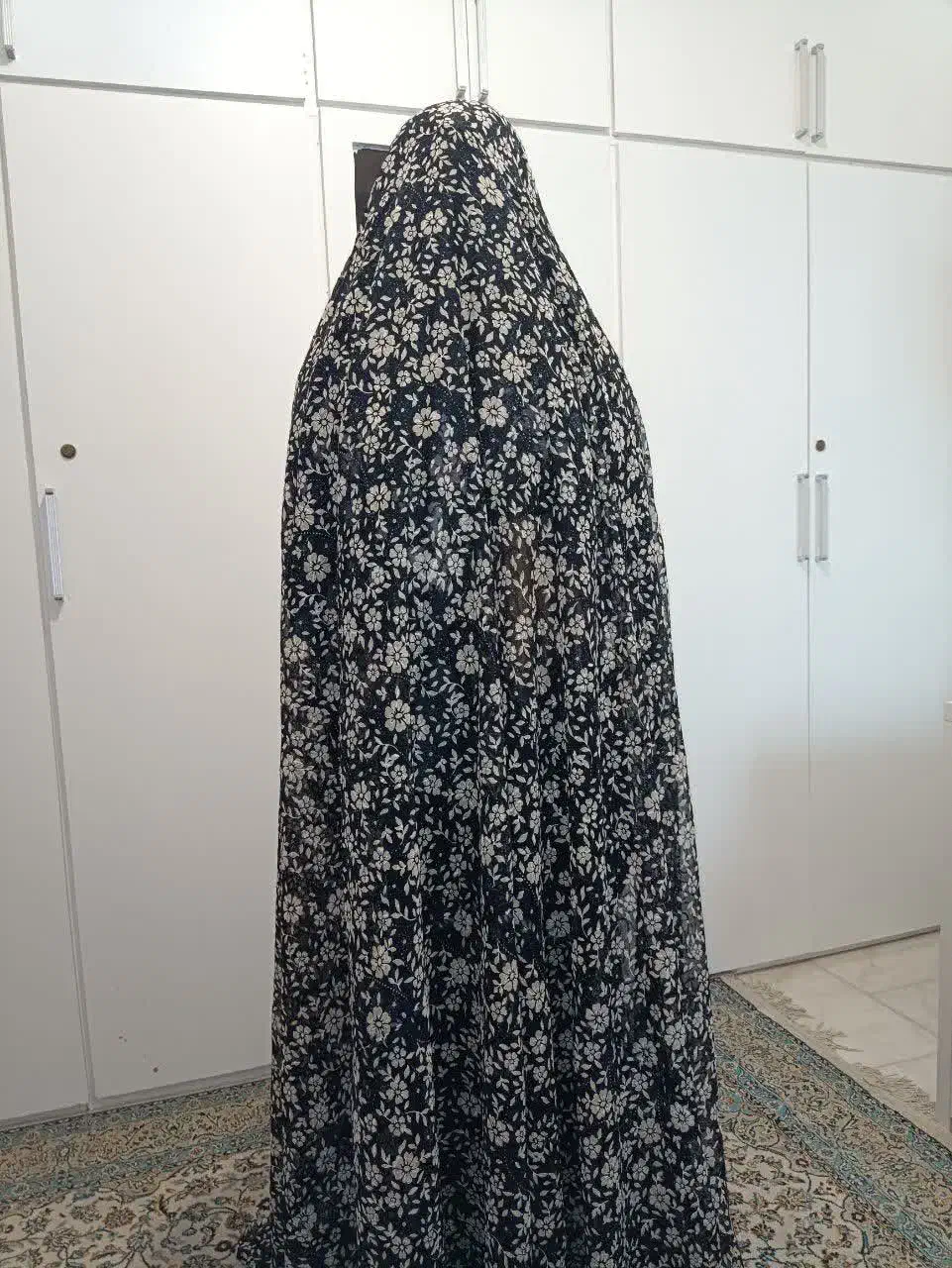 چادر مجلسی|لباس|پردیس, فاز ۸|دیوار