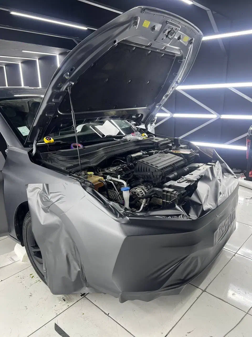 بهترین خدمات سرامیک کاور پولیش شیشه دودی pdr لیسه|خدمات موتور و ماشین|مشهد, وکیلآباد|دیوار