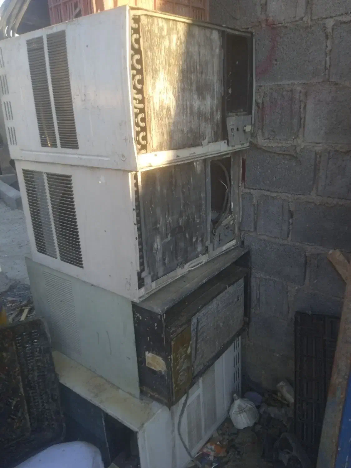 4عدد کولر|کولر گازی و فنکوئل|کازرون, |دیوار