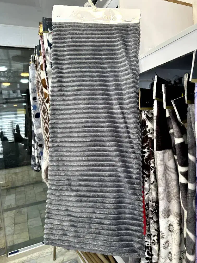 رومبلی و روتختی کبریتی و ژاگارد|مبلمان خانگی و میز عسلی|اردبیل, |دیوار