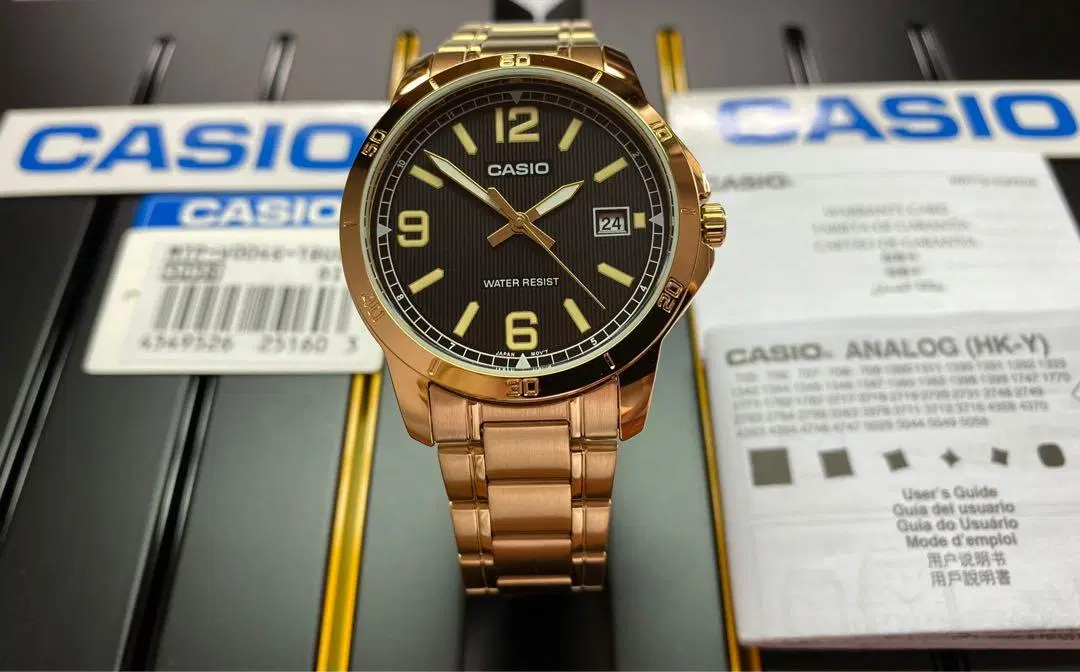 ساعت کاسیو مردانه Casio تمام استیل طلایی اصل|ساعت|تهران, شهران شمالی|دیوار