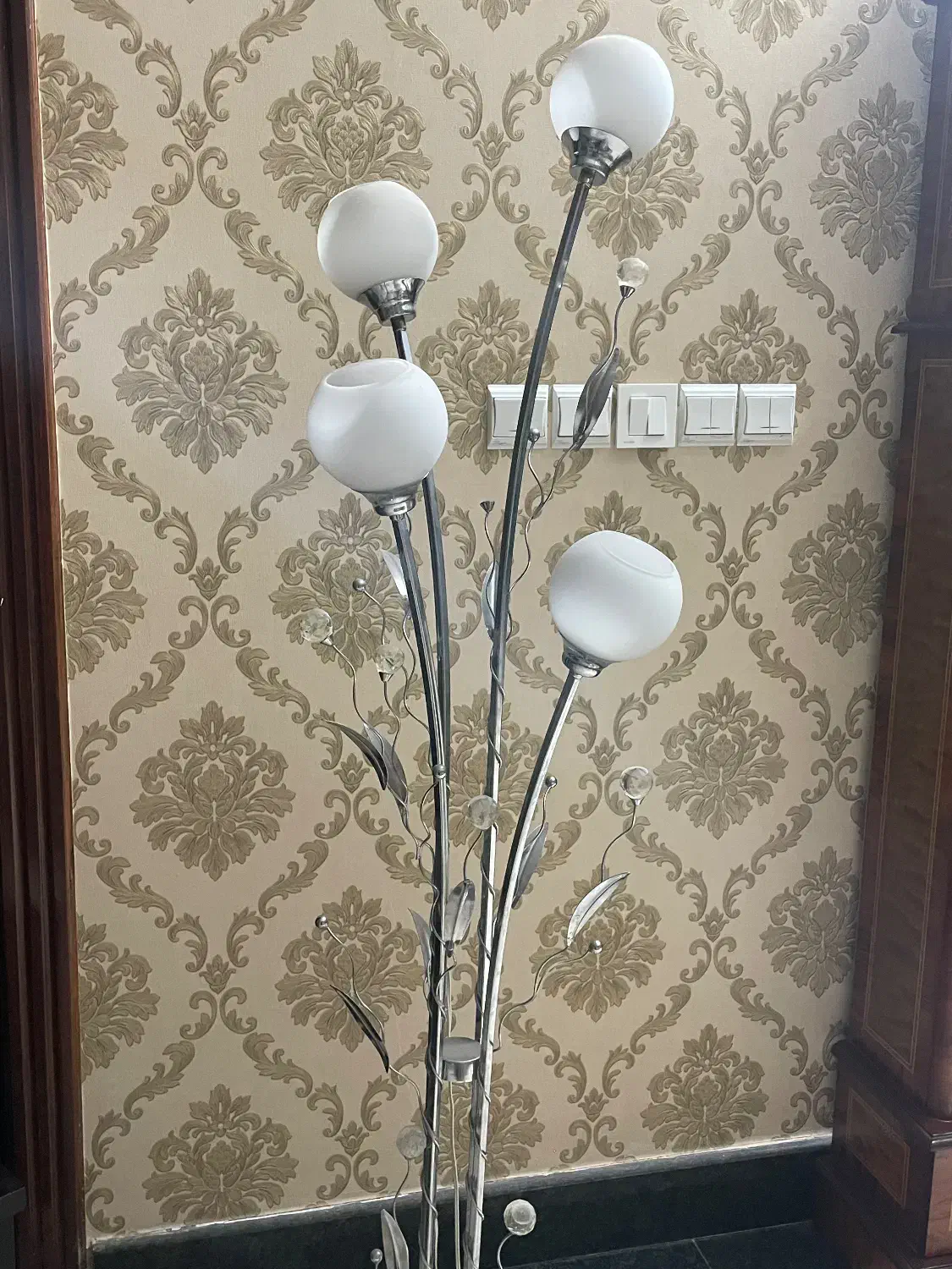 چراغ کنار سالنی|لوستر و چراغ آویز|نیشابور, شهرک فرهنگیان|دیوار