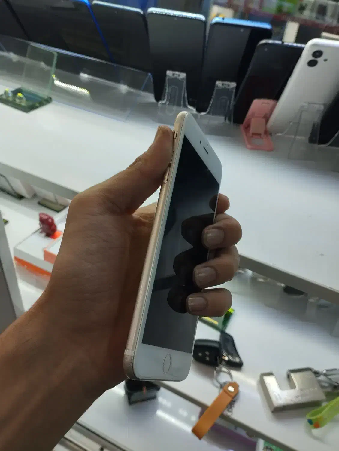 آیفون 6s plus|موبایل|گنبد کاووس, |دیوار