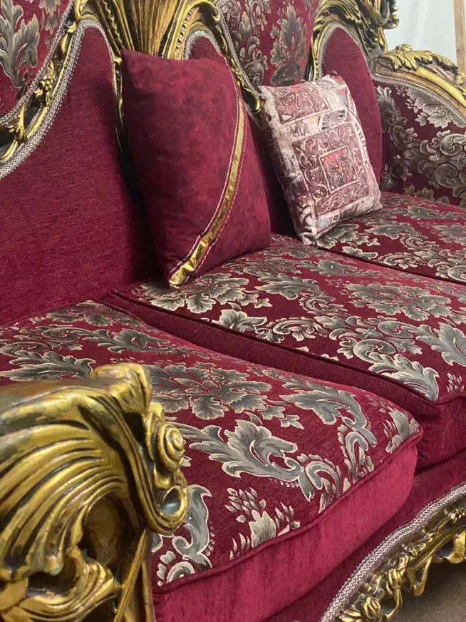 یک دست مبل ۷نفره سلطنتی|مبلمان خانگی و میز عسلی|قائم‌شهر, |دیوار