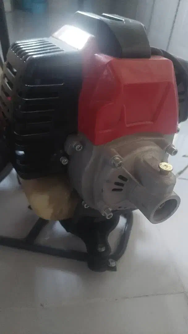 موتور چمن زن بنزینی|ماشینآلات صنعتی|بیکاه, |دیوار