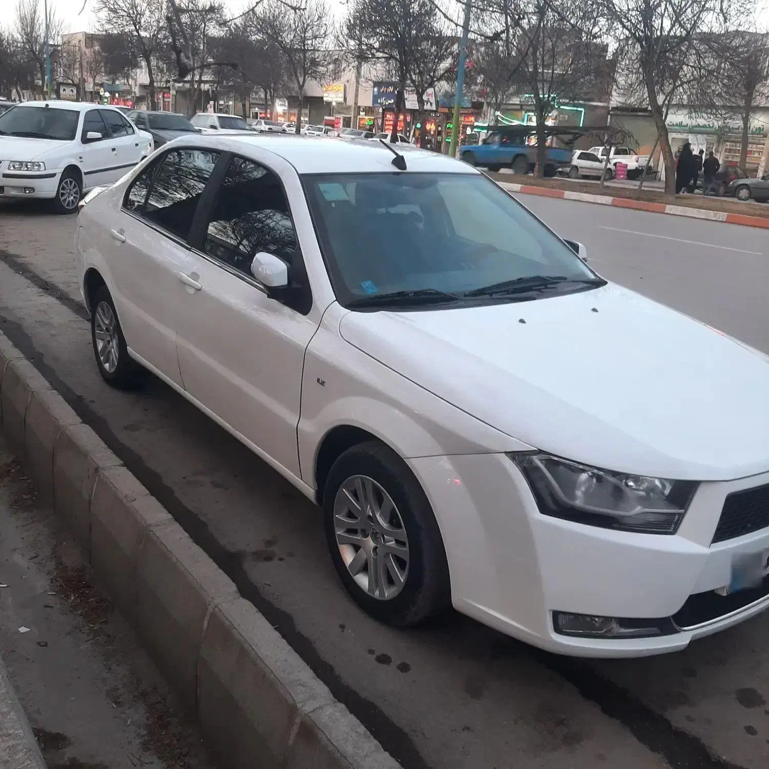 دنا معمولی|خودرو سواری و وانت|اردبیل, |دیوار